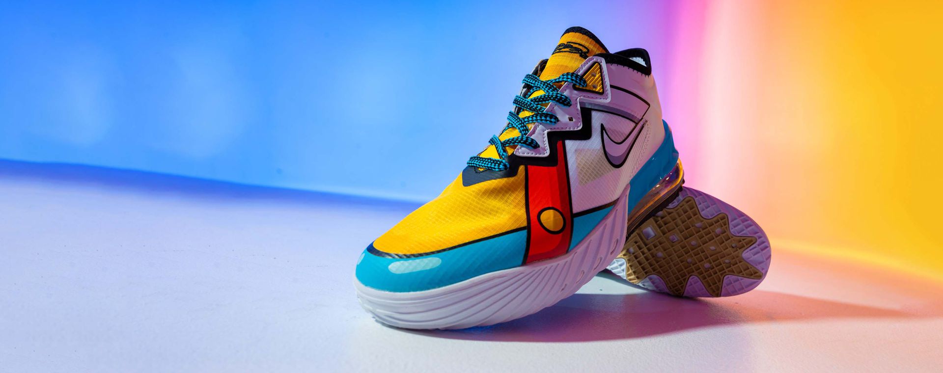 NIKE LEBRON XVIII LOW EP 'STEWIE GRIFFIN'